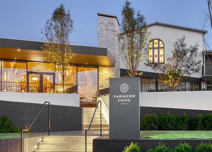 Farmers Home Hotel