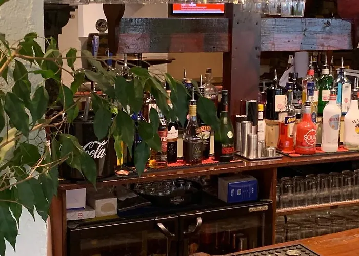 Churchills Inn & Rooms