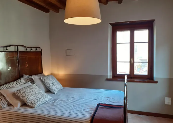 Casa Nostra Camaiore