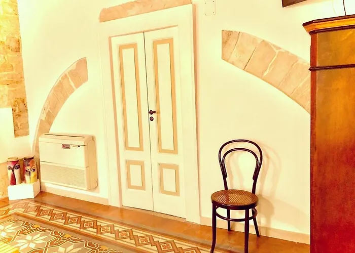 Palazzo Lupicini Affittacamere Bisceglie