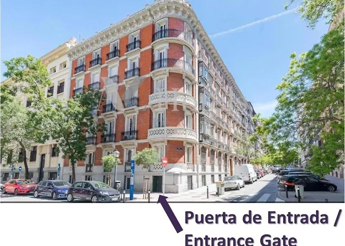 Ayz Juan De Mena - Auto Check-In Property