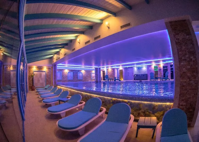 Peninsula Resort