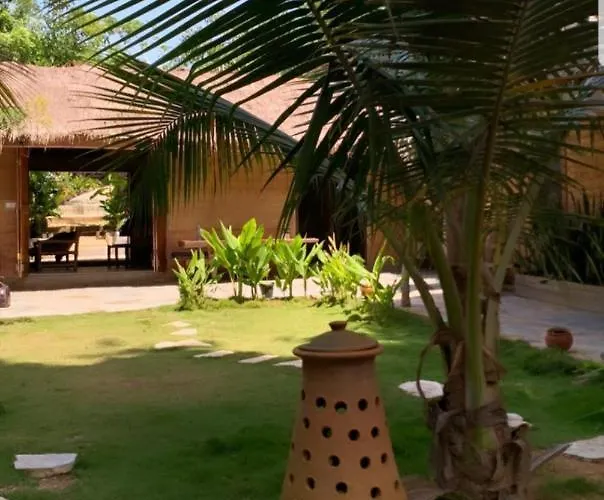 Ahanta Eco Lodge Busua