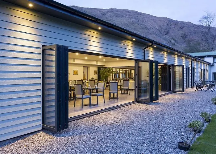 The Brander Lodge Hotel And Bistro