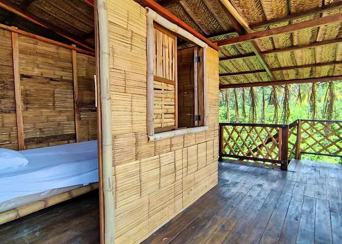 Hostal Halaliku Guachaca