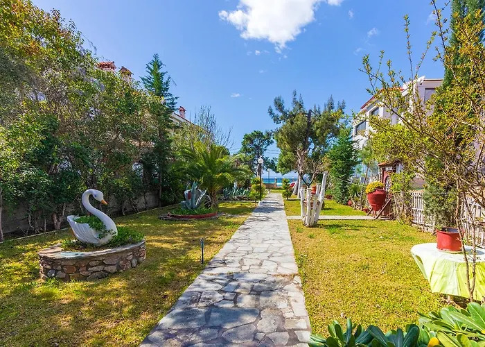 Galazia Akti Seaside Apartments Nikiti 