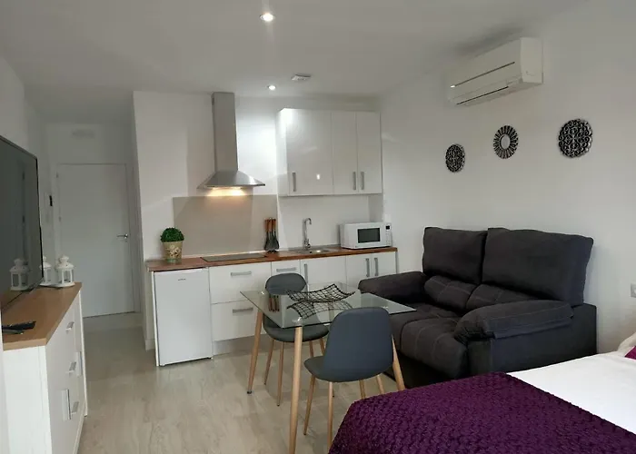Apartamentos NayDa studio 1