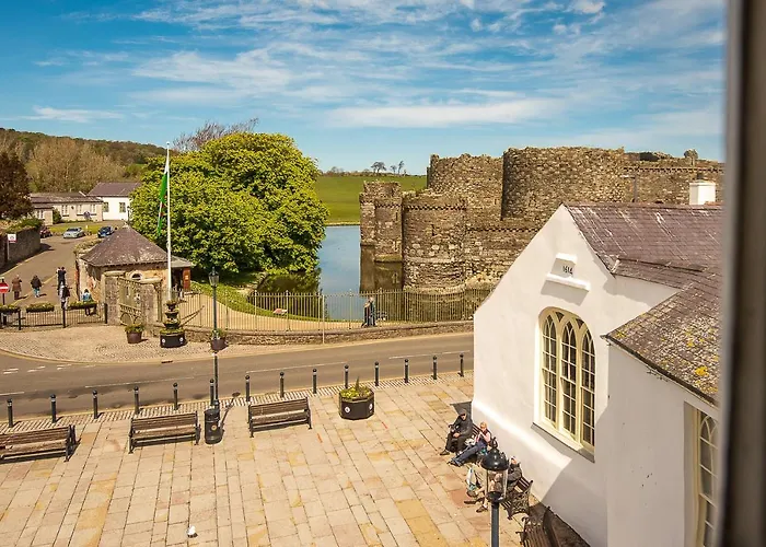 Castle Court Pub & Rooms Beaumaris