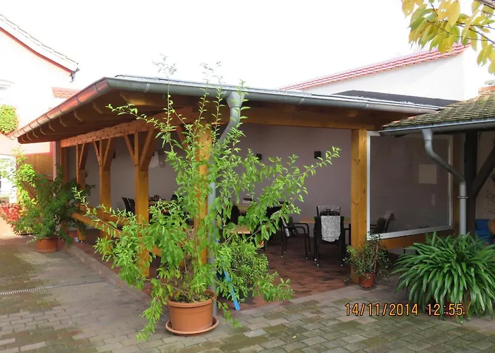 Gasthaus Und Pension Zum Biber Steckby