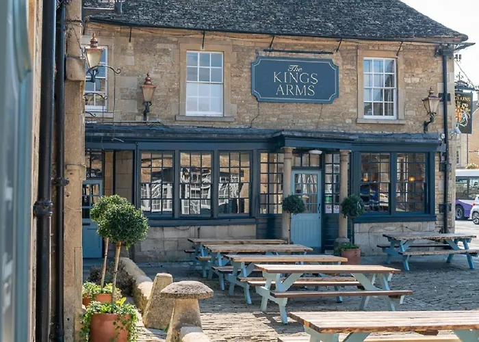 The Kings Arms Hotel