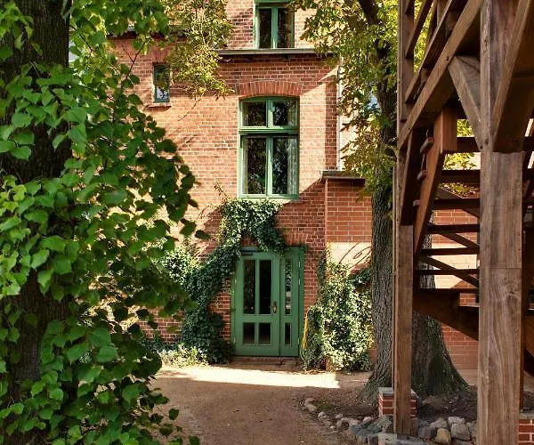 Gasthaus und Pension Zum Hauenden Schwein