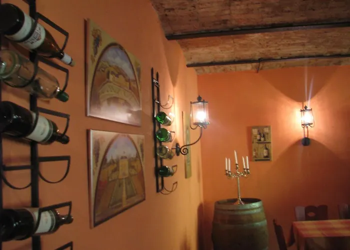 Gasthaus und Pension Zum Hauenden Schwein Wörlitz
