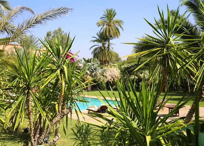 Villa Le Perroquet Bleu