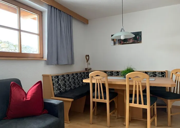 Pension Strolz Sankt Anton am Arlberg