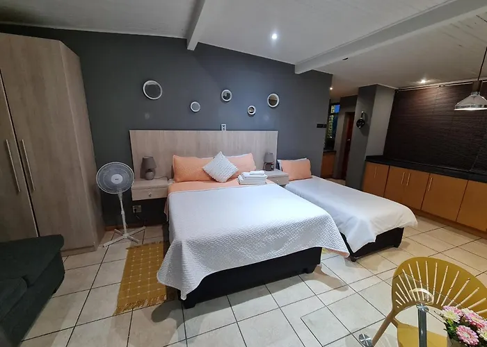 Mia Hills Guest House Hartbeespoort