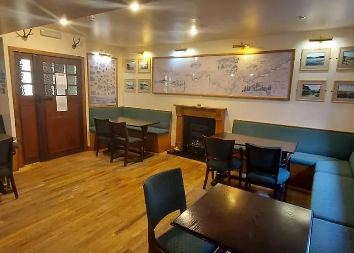 Gordon Arms Hotel