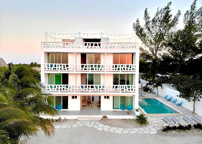 Playa 55 Beach Escape - Adults Only Guesthouse