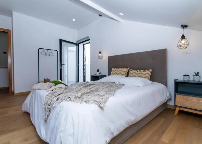 Carvão PDL Inn Ponta Delgada