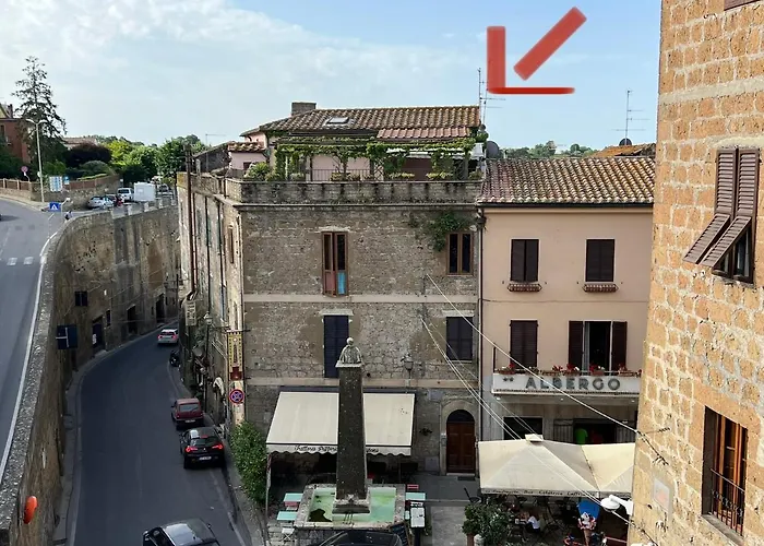 Affittacamere Licenza N.1 Presso La Magica Torre Pitigliano