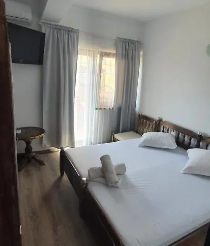 Hotel Casa Tania Două Mai