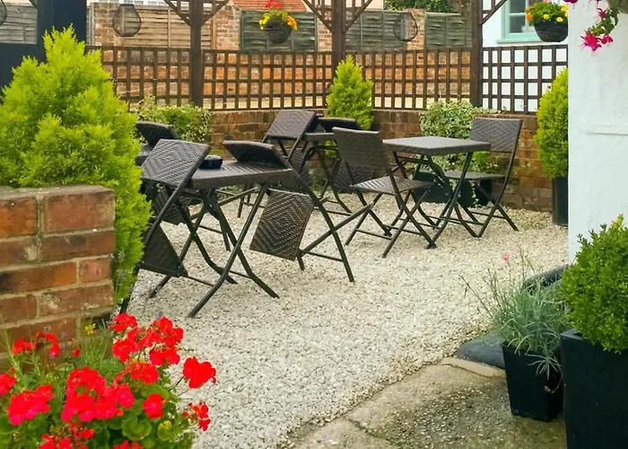 Guest Rooms At The Green Man