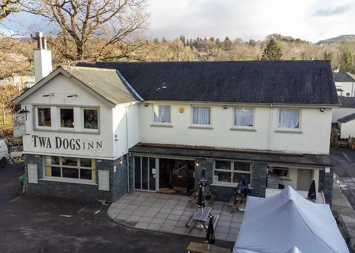 Twa Dogs Inn