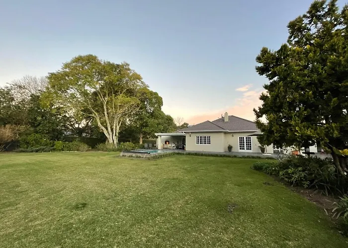 Protea Manor