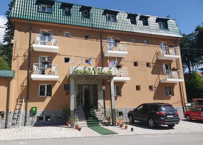 Hotel Green Palace