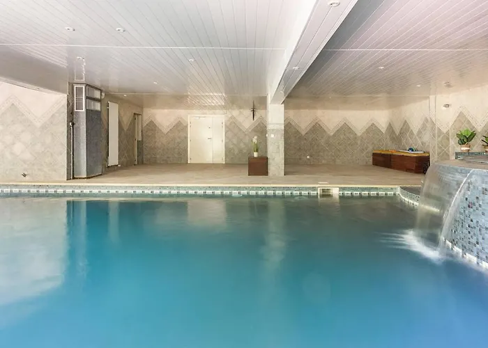 La Grignotiere Lodge & Spa Crecy-la-Chapelle
