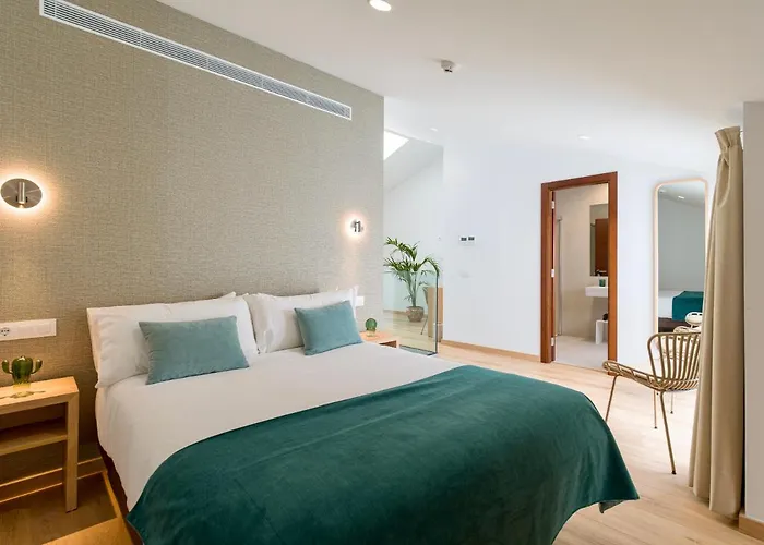 Hotel Emeté Las Canteras