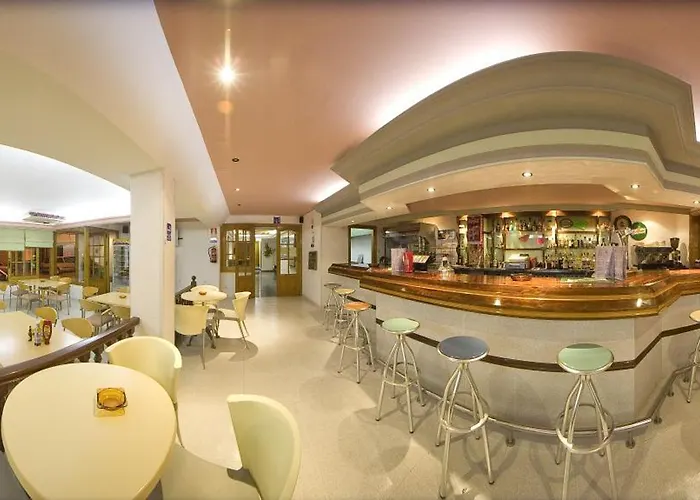 Hostal Adelino San Antonio 