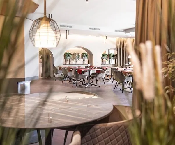 Sporthotel Podersdorf