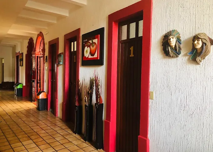 HOTEL hostal de los reyes Guadalajara