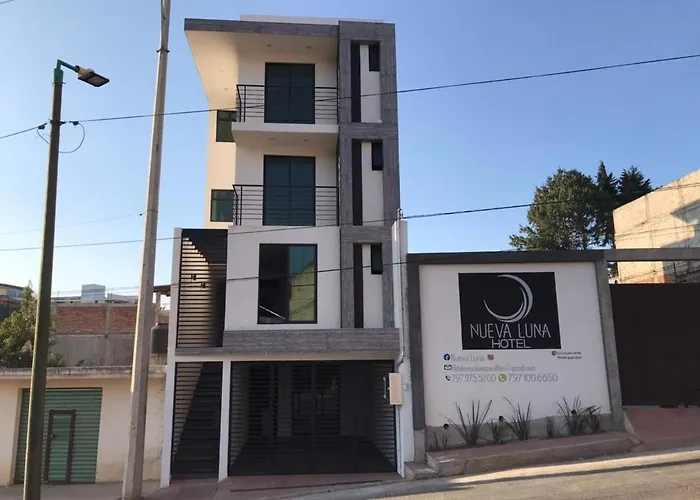 Hotel Nueva Luna