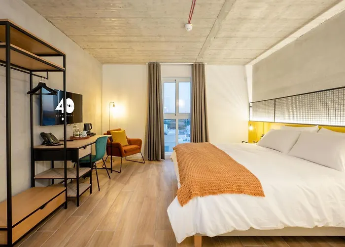 Fort40 Guest House Sliema