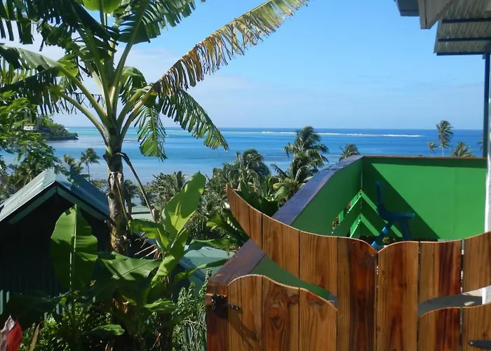 Fare Arana Mooréa Guesthouse Atiha