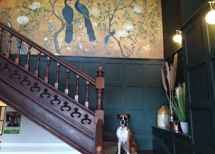 The Hillmorton Manor Hotel