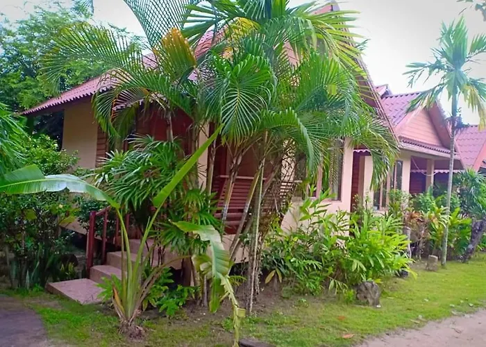 Hotel Apache Bar Haad Yao