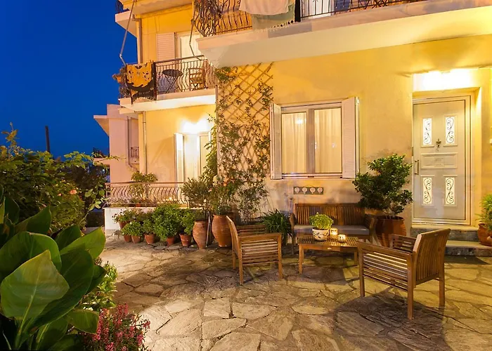 Annis House