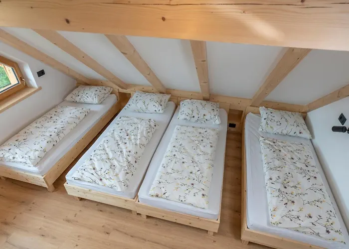 Hotel Planinska Koca Na Uskovnici Srednja Vas v Bohinju