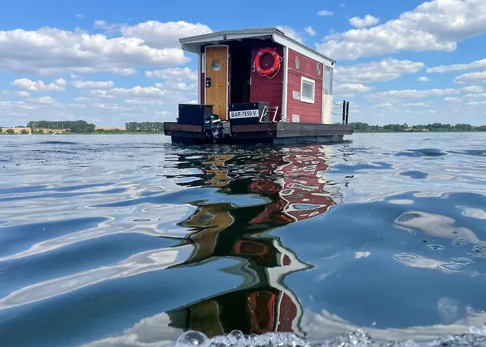 Ausflugsrestaurant&Pension Aalbude&Hausfloßvermietung 15 PS am Kummerower See-Verchen