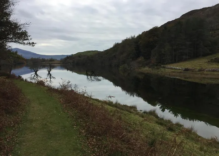 Lawrenny Lodge