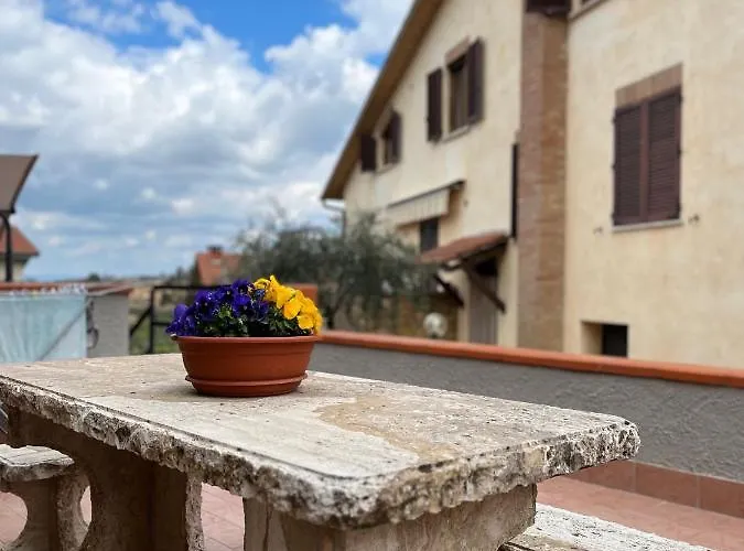 Tuscan Room San Quirico d'Orcia