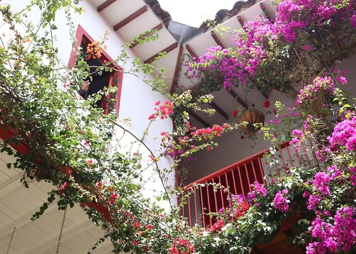 Hostal Bomarzo Jericoc 