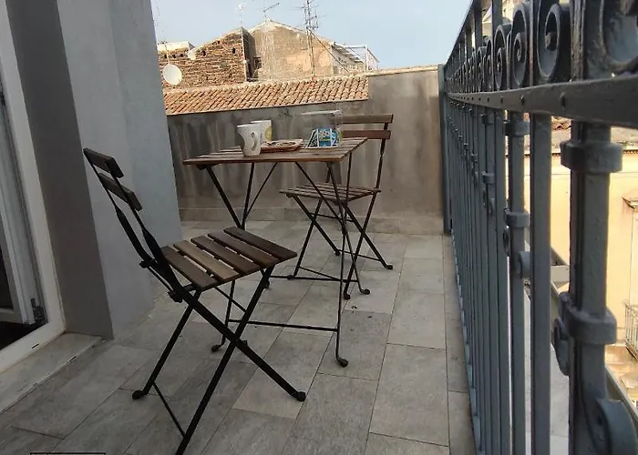 White Caves Catania Rooms