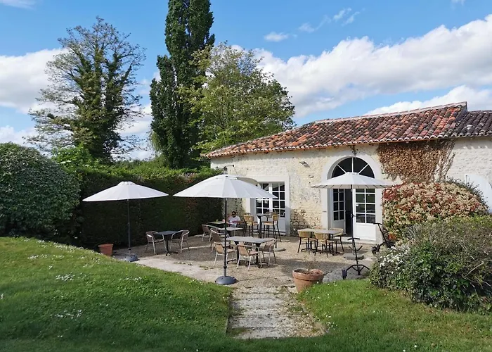 Chateau De La Vallade Saint-Porchaire