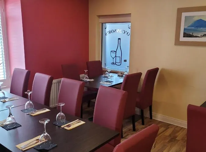 O'Connors Bar Restaurant And Guesthouse Dromore 