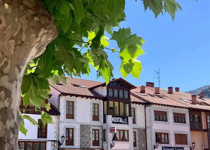 Hostal La Serna Potes