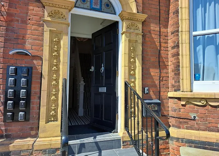Annabelle Rooms