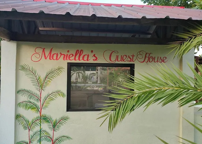 Mariella'S Guest House Siquijor